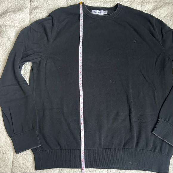 Calvin Klein Black Crewneck Sweater Timeless Design - Picture 8 of 10